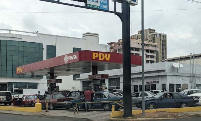El control y escasez de gasolina en Maracaibo