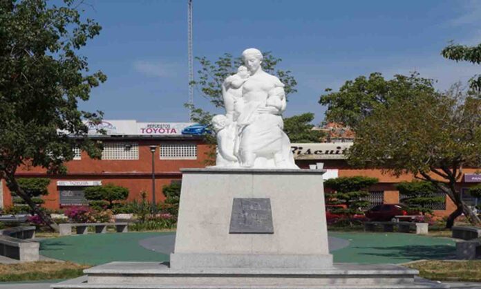 Plaza_de_las_Madres_