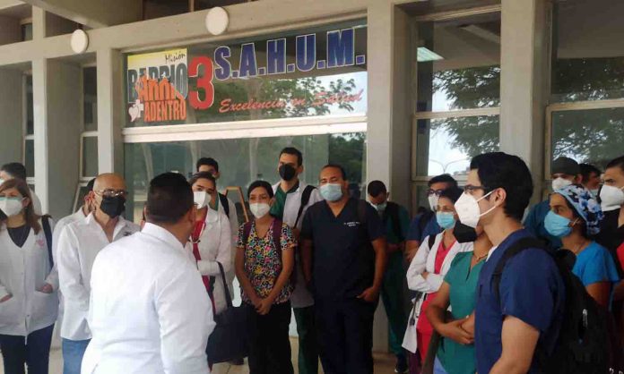 liberan residentes hospital universitario
