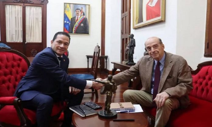 Petro Maduro Petro Maduro