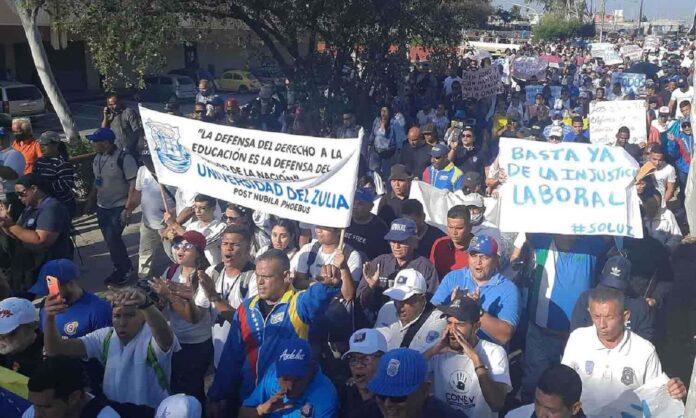 trabajadores públicos