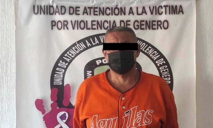 agredir pareja