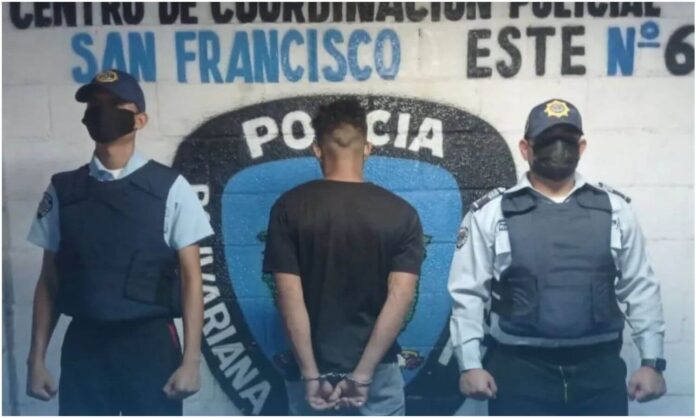 apuñalar hermano
