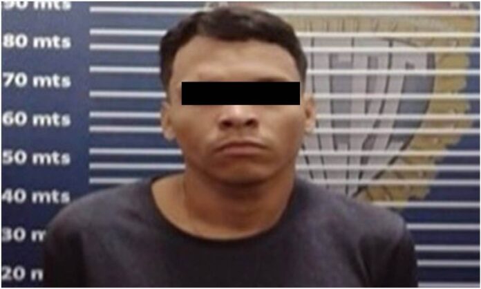joven apuñala padre