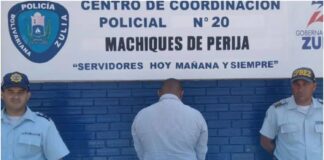oficial policía machiques