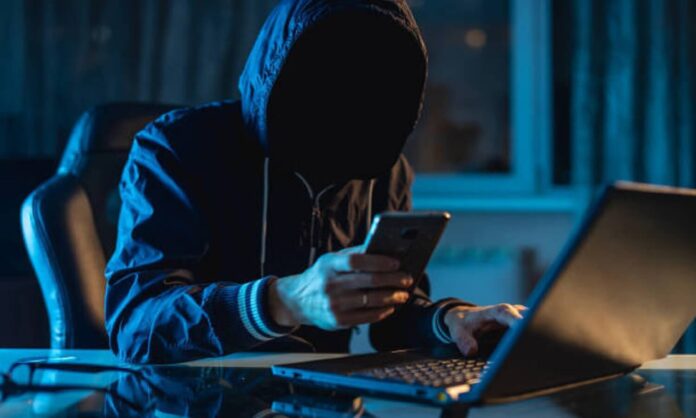 perfiles falsos facebook