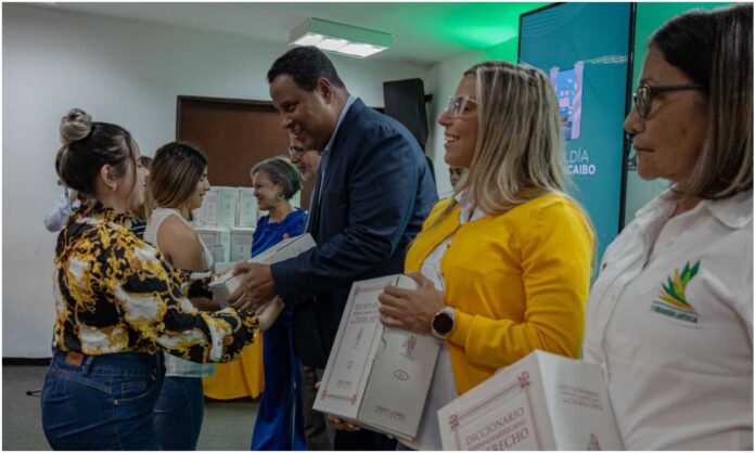 Siembra un libro