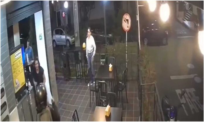 Madre delincuente restaurante