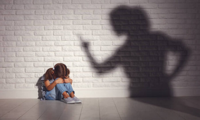 pareja quemó hijos pareja quemó hijos