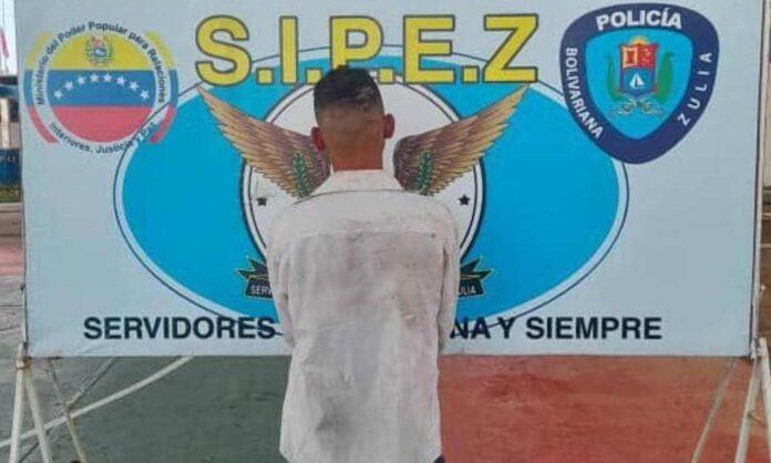 hombre robar carpintería Cerros de Marín