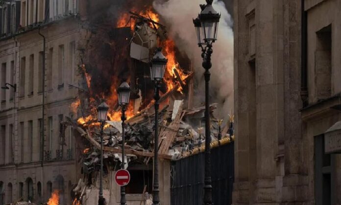 ExplosionParis parís