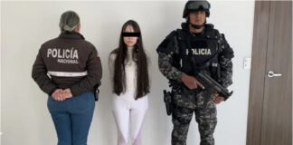 mujer vendía bebé