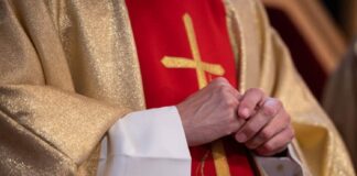 sacerdote