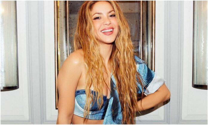 Shakira Shakira