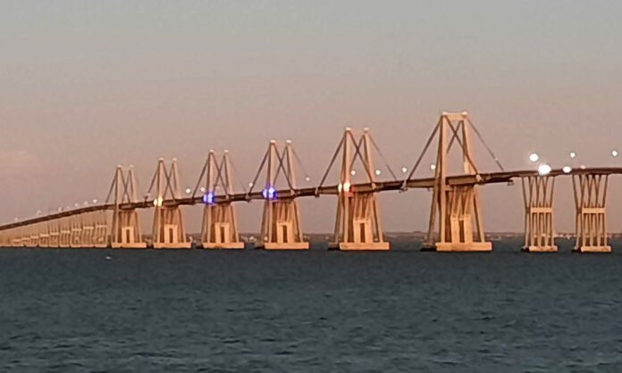 Puente sobre lago Maracaibo