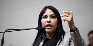 Delsa Solórzano