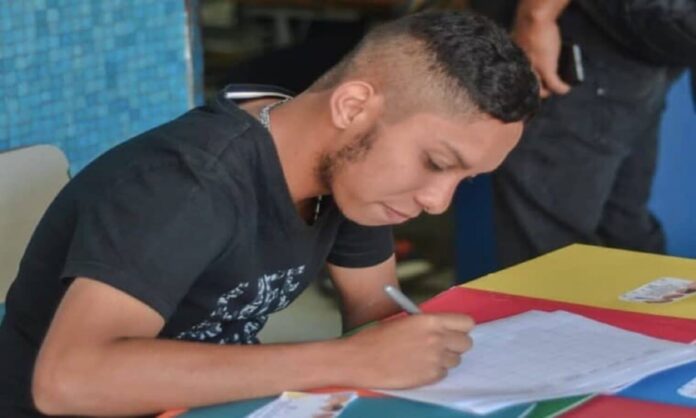 estudiante ucv