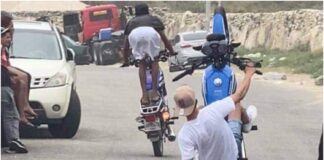 Moto piruetas