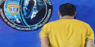 extorsionar comerciantes