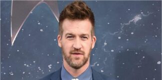 Kenneth Mitchell