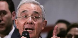 Álvaro Uribe