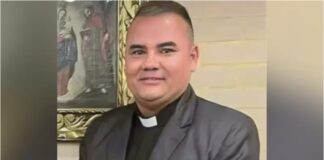 sacerdote Colombia