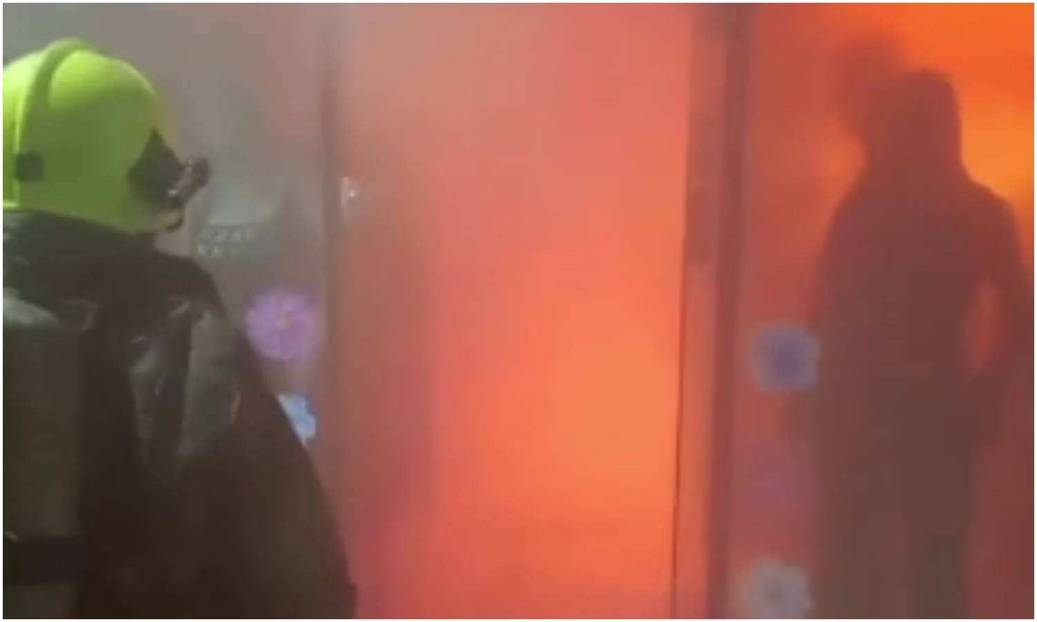 Bomberos de Maracaibo controlaron incendio en el Centro Comercial Cima
