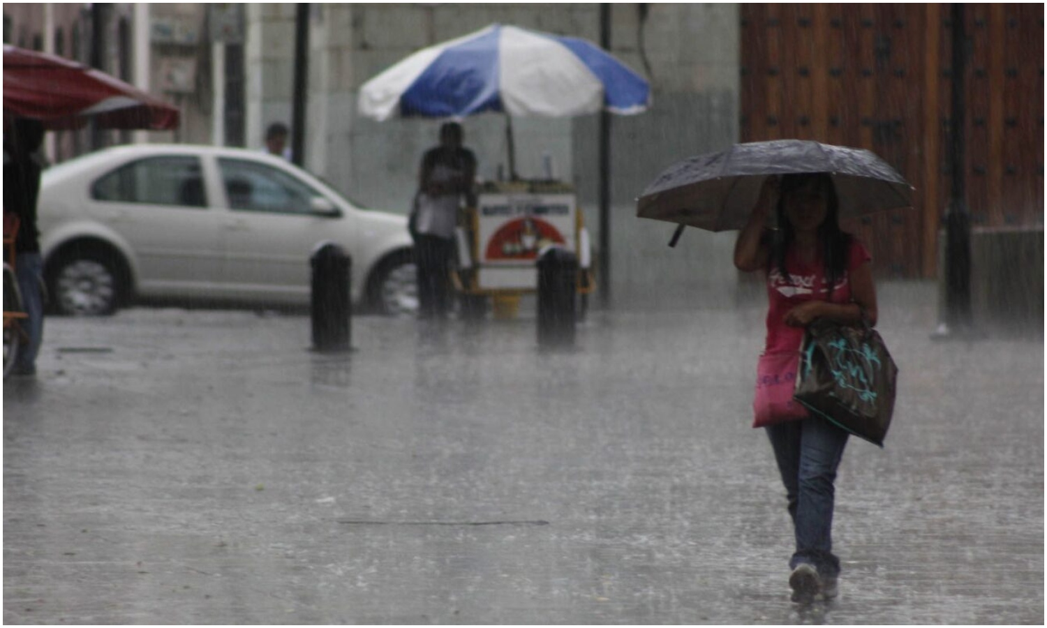 Inameh pronostica lluvias en varios estados por el paso de la onda tropical 47