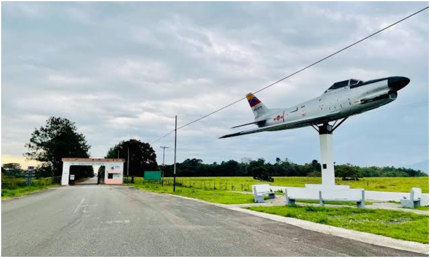 Tres militares muertos y dos heridos tras tiroteo en base aérea de Táchira