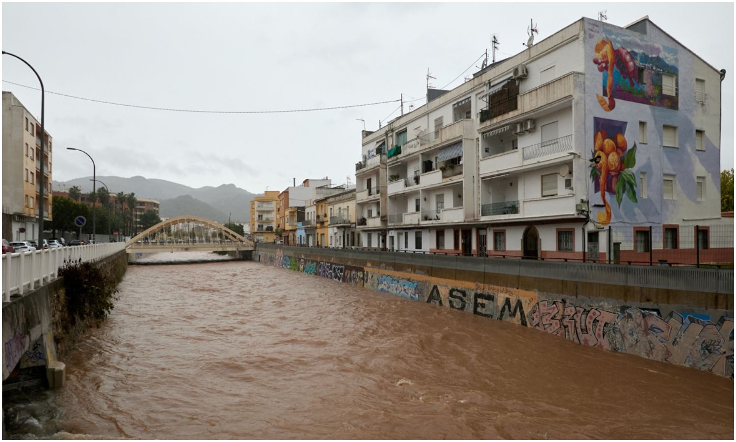 Temporal Adam deja cuatro muertos y mantiene confinados a municipios de España por las inundaciones