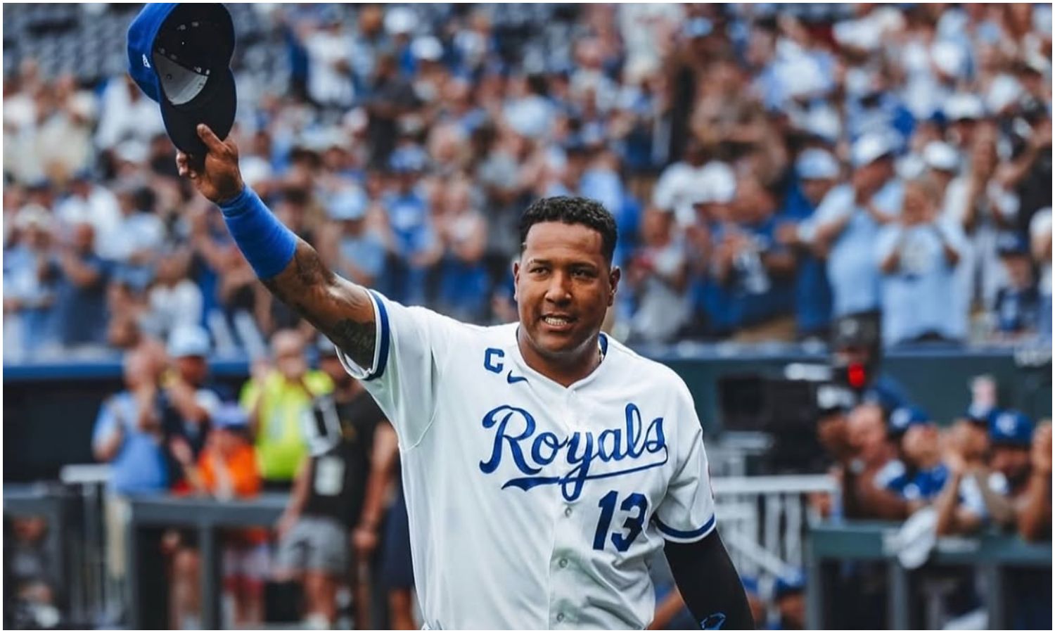 MLB autoriza a sus jugadores a participar en la LVBP durante el paro